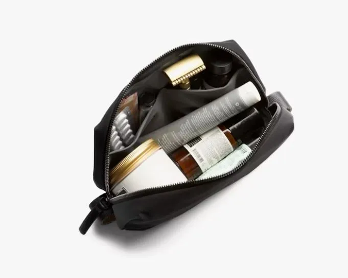 Bellroy CORE  Toiletry Kit