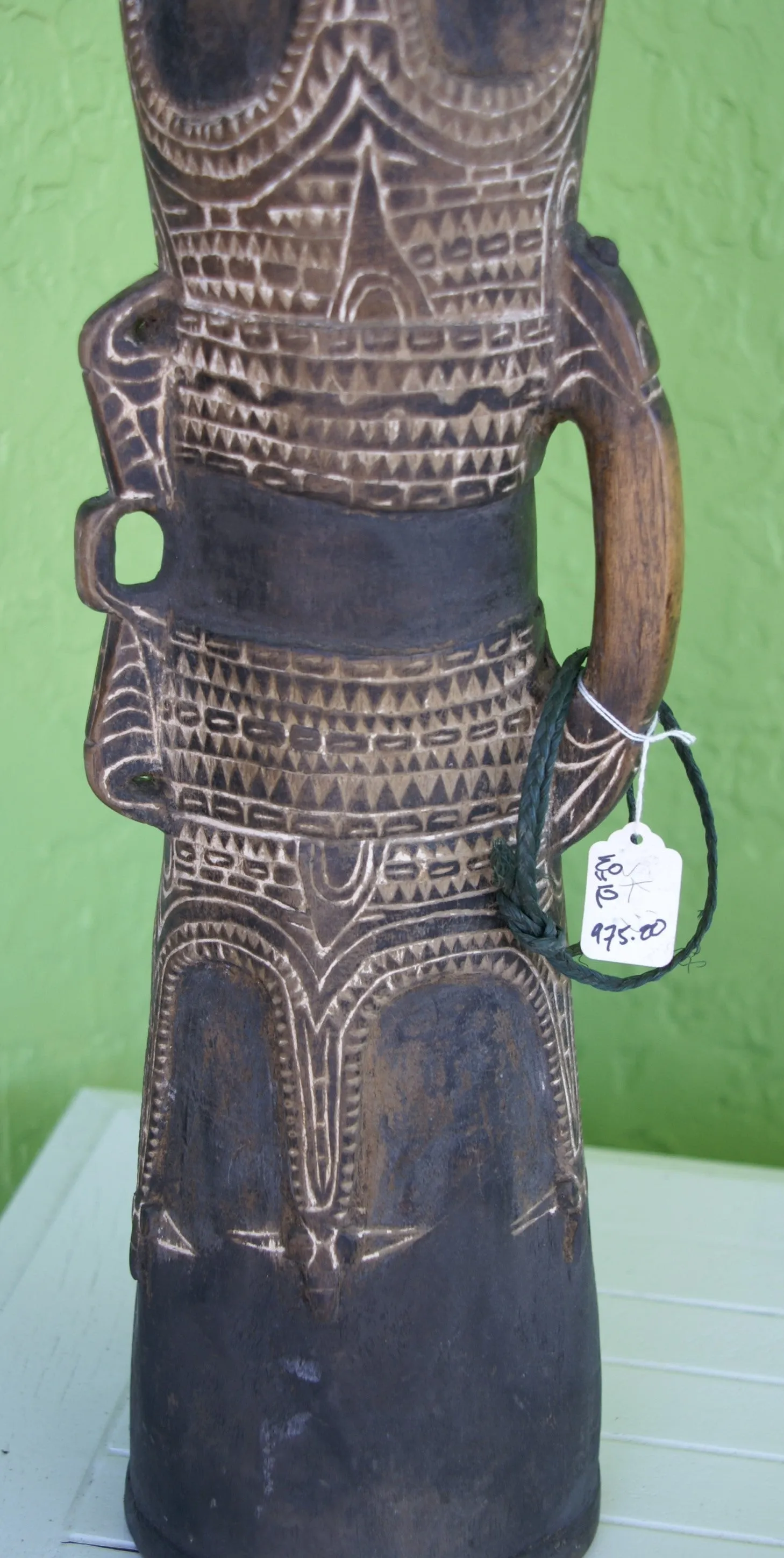 Rare One of a Kind Tribal Older Wood Kundu Hourglass Hand Held Drum, Hand Carved Percussion Instrument with Motifs Enhanced with White Lime (Still Apparent), Siassi Islands, Papua New Guinea 1980's, Melanesia 42A3