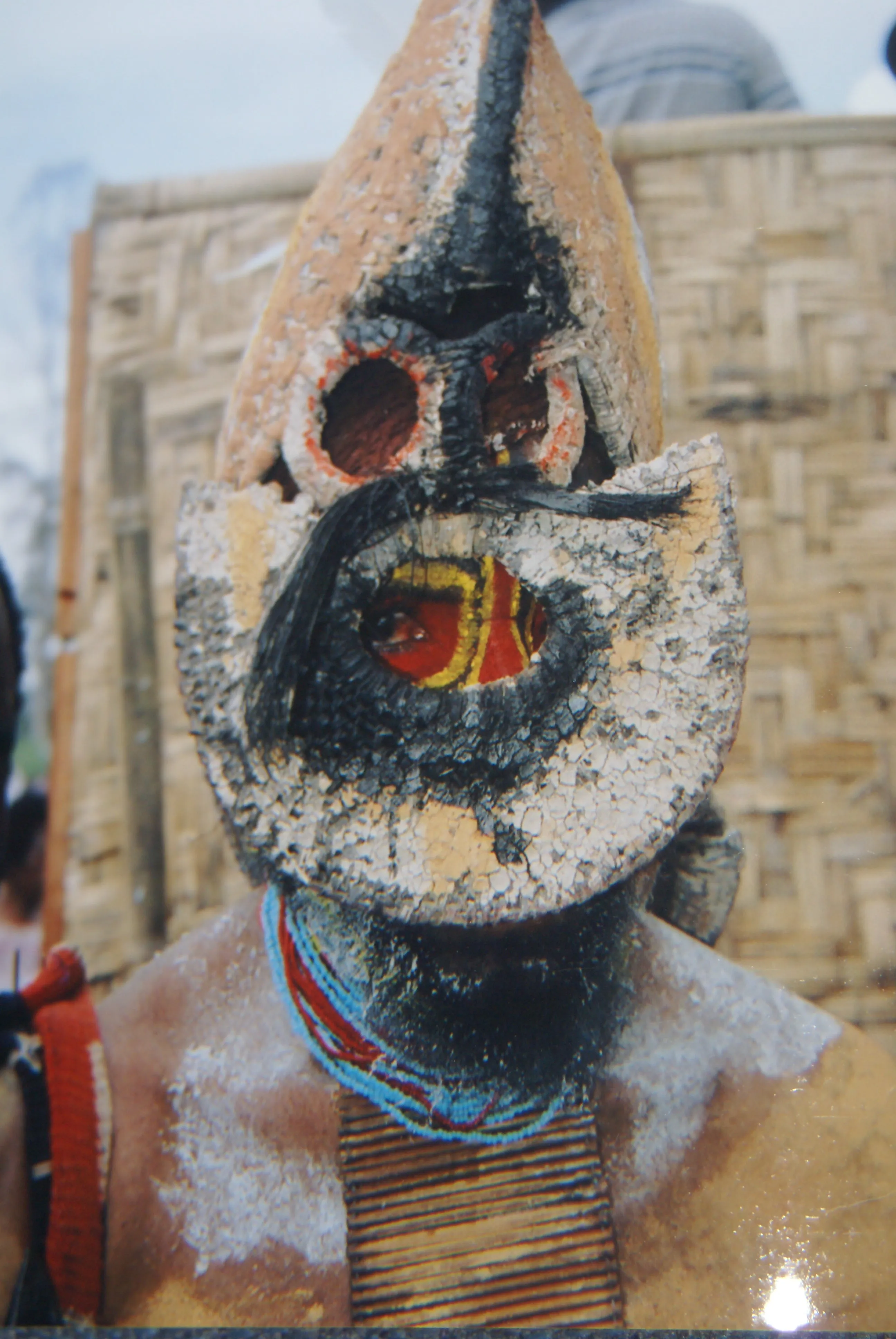 Rare One of a Kind Tribal Older Wood Kundu Hourglass Hand Held Drum, Hand Carved Percussion Instrument with Motifs Enhanced with White Lime (Still Apparent), Siassi Islands, Papua New Guinea 1980's, Melanesia 42A3