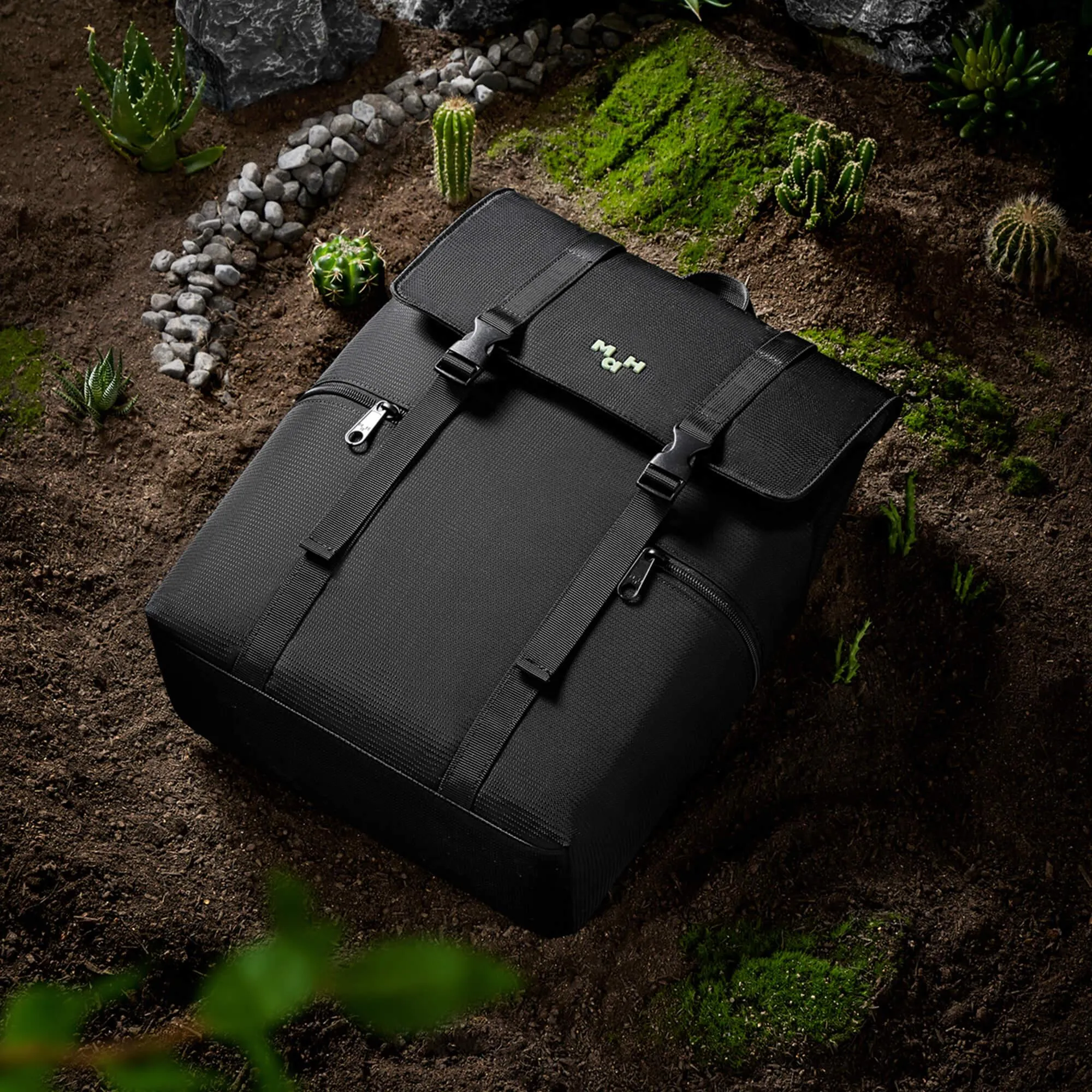 Siro Backpack | Recycloth | Recycled Nylon | 11L